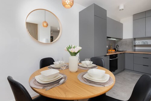 Stylish Apartment | Balcony, Workspace, Close to the Beach