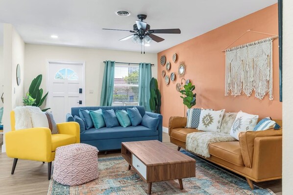 Téléviseur connecté, bureau