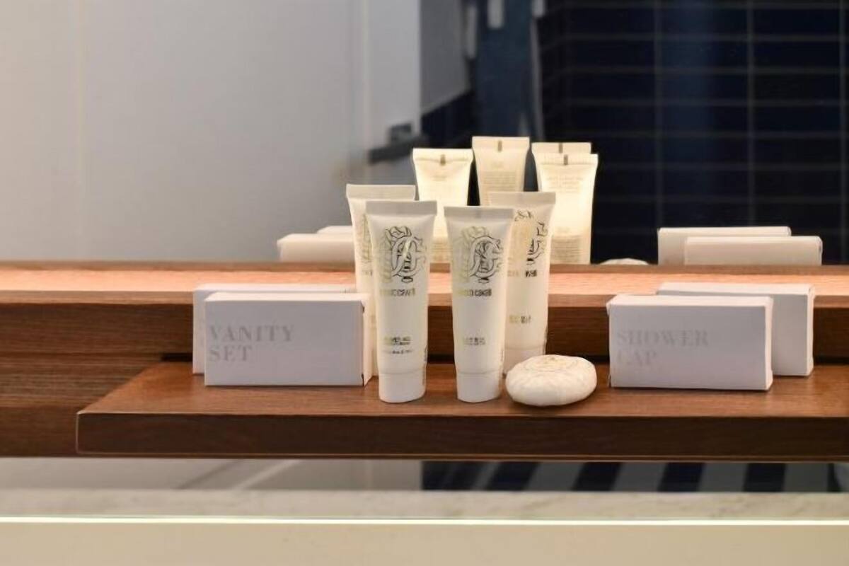 Bathroom amenities