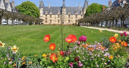 Appartement douillet et confortable trÚs bien situé dans le quartier historique.