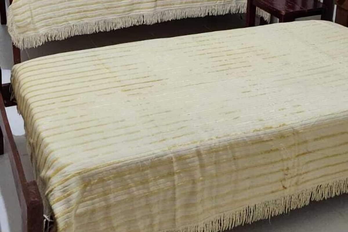 Ropa de cama de alta calidad, wifi gratis y ropa de cama
