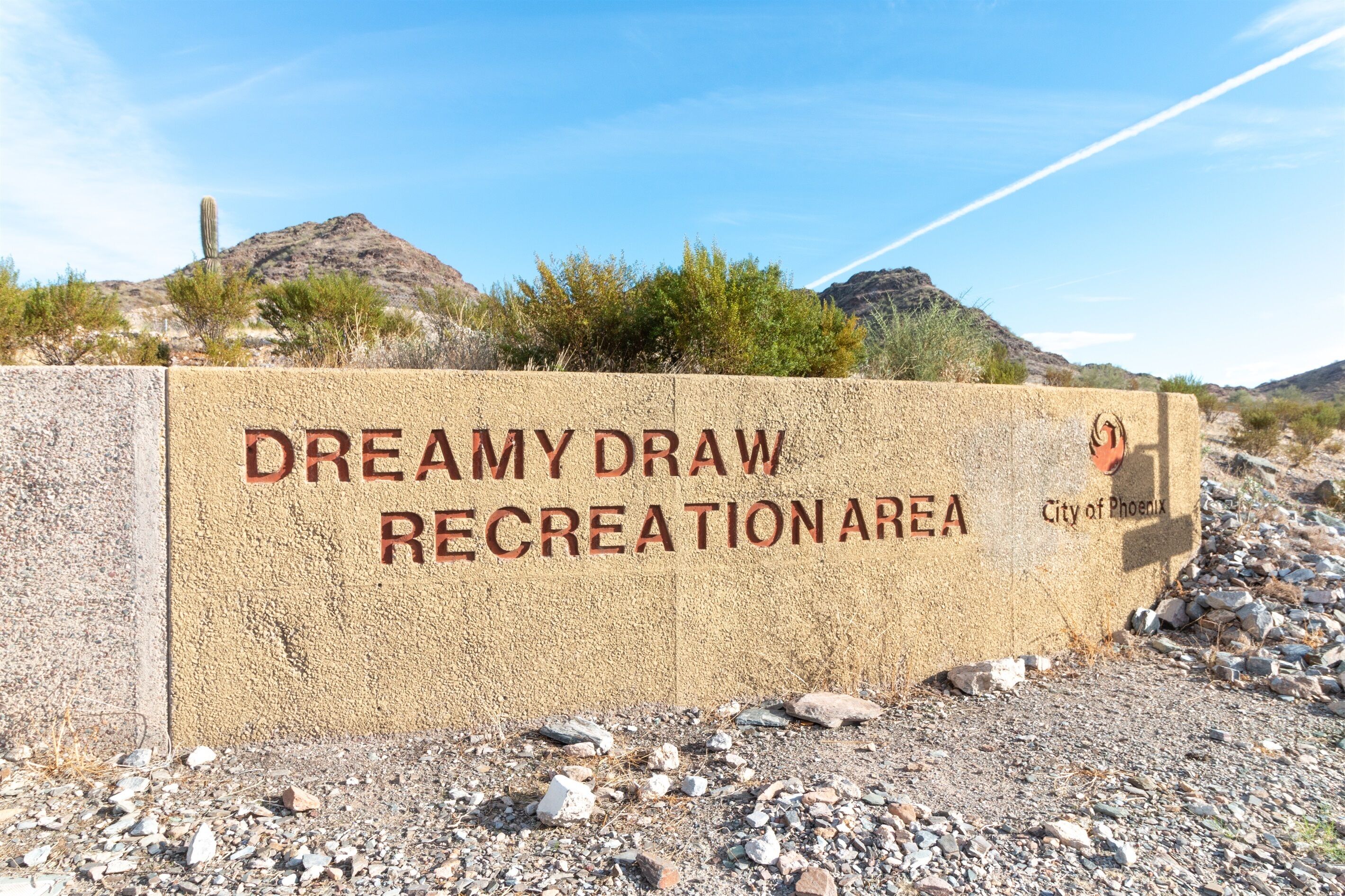 A sign for the Dreamy Draw Recreation Area in the City of Phoenix.