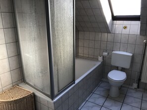 Seife, Toilettenpapier