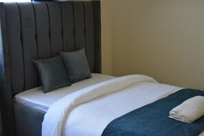 Standard Bungalow | 6 bedrooms, free WiFi, bed sheets - Shiloh Homes and Car Rental (Kampala)