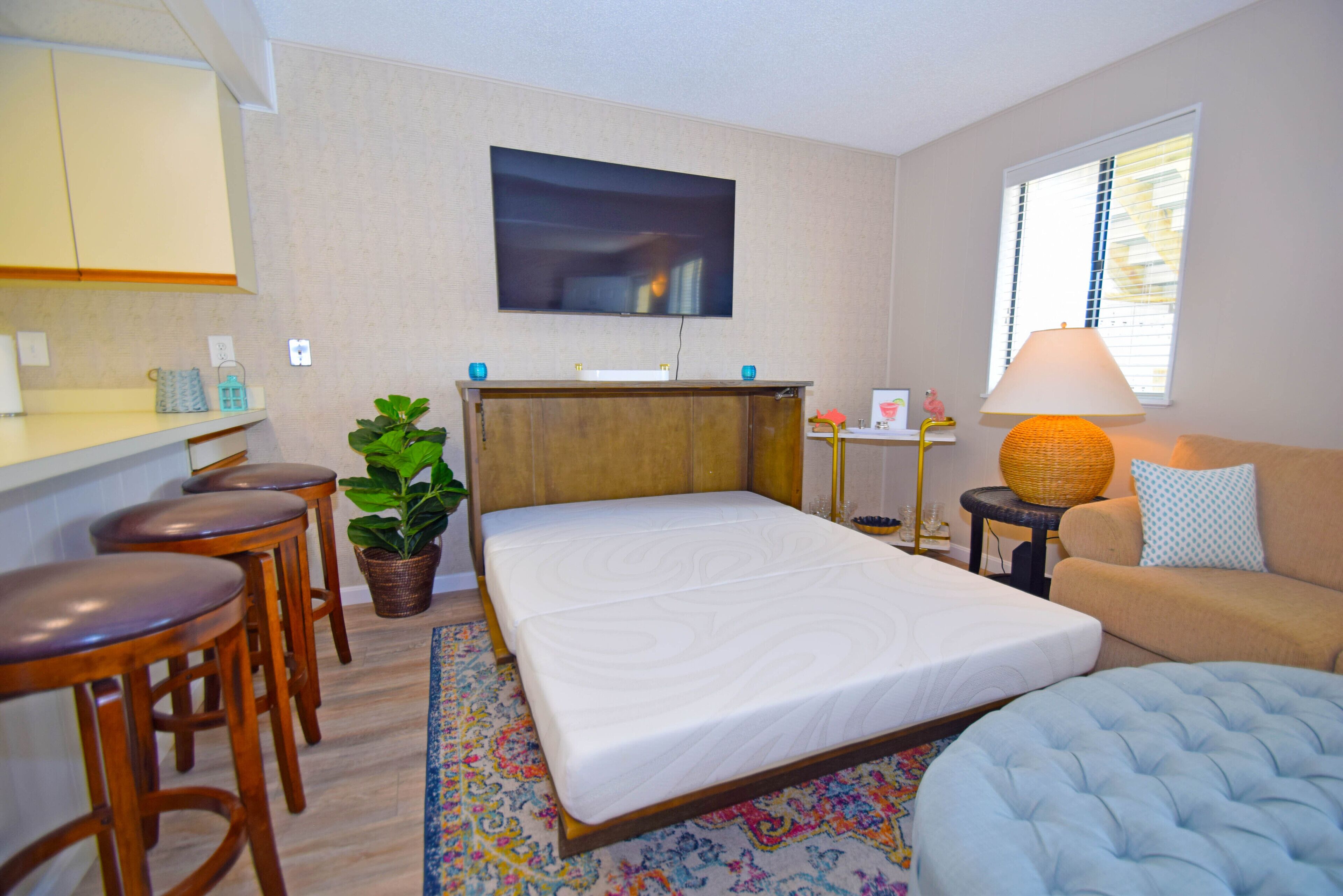 Bay Vista 102-Bayside 141th St, Free WiFi, Pool, W/D, AC