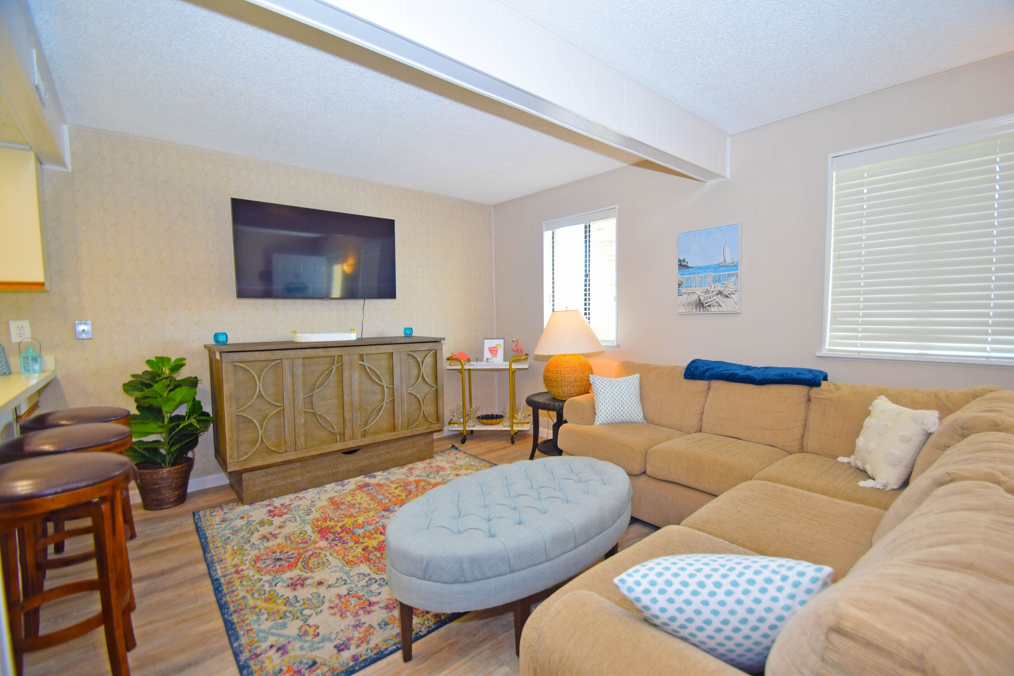 Bay Vista 102-Bayside 141th St, Free WiFi, Pool, W/D, AC