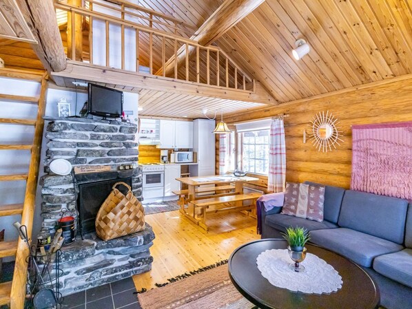 TV - Soutajan kuksa by Interhome (Pelkosenniemi)