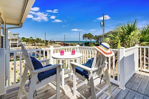 Property grounds - Welcome to Finder's Keepers! (St. George Island)
