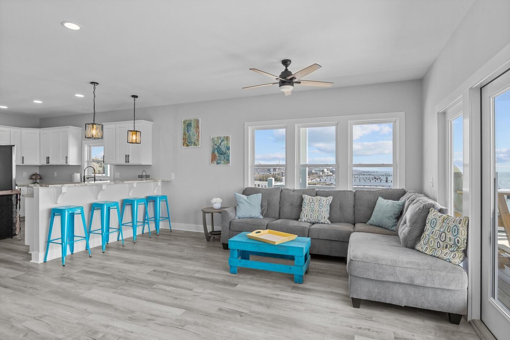 Shell Point- Sound Front Condo with Boat Slip Access