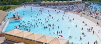 Enjoy golf course views with hot tub and fire pit. Three bedrooms, sleeps seven.