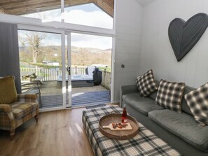 Cottage | Living area - Doe Lodge (Llandrindod Wells)