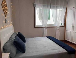 2 chambres, chambres insonorisées, fer et planche à repasser, Wi-Fi