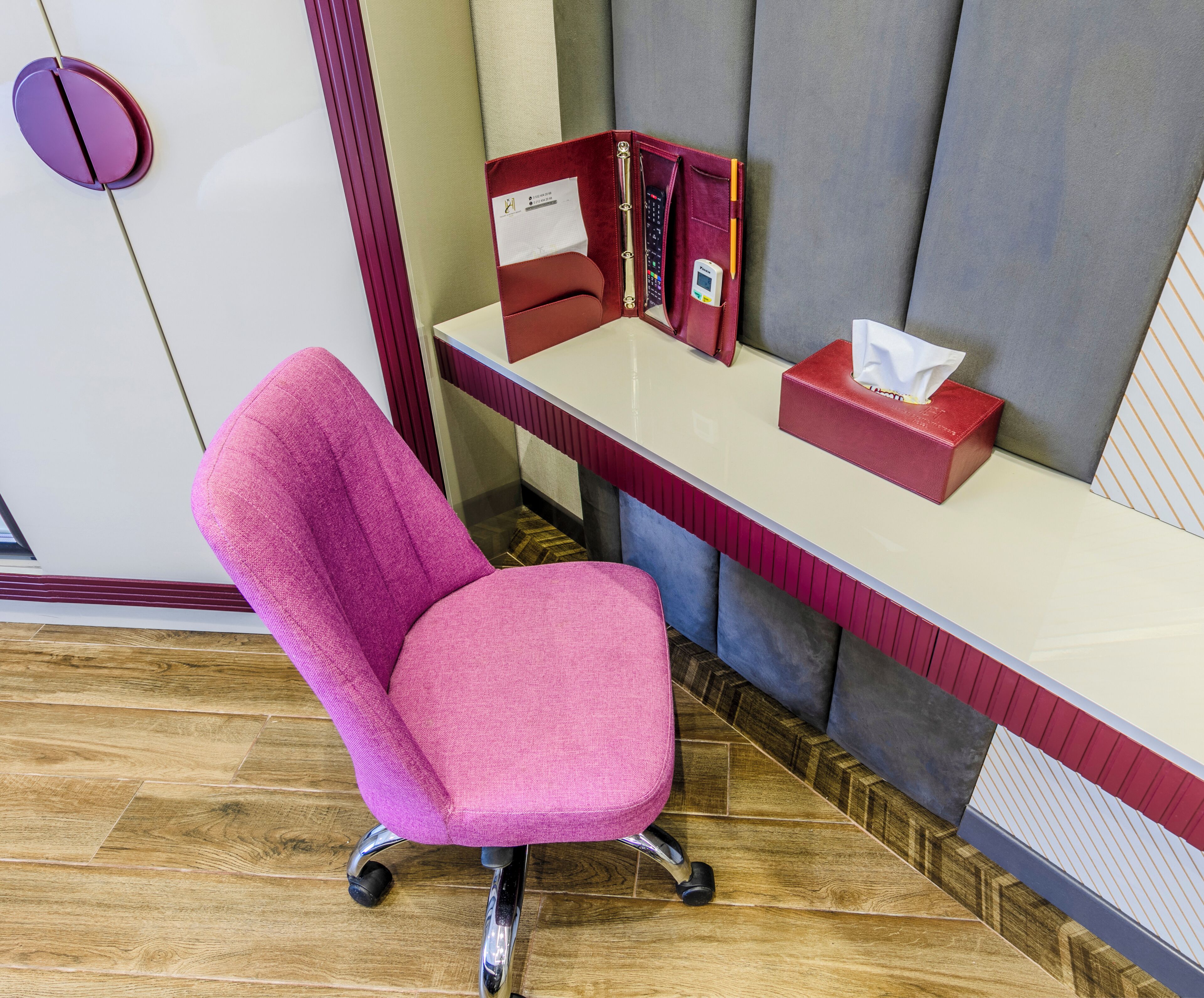 Premium bedding, free minibar, in-room safe, desk