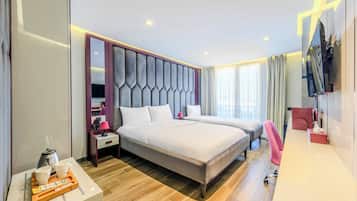Premium bedding, free minibar, in-room safe, desk