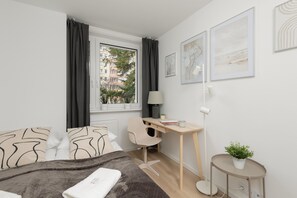 1 chambre, lits bébé (en supplément), draps fournis