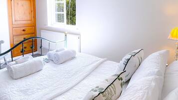 Classic Cottage, Private Bathroom | 1 bedroom