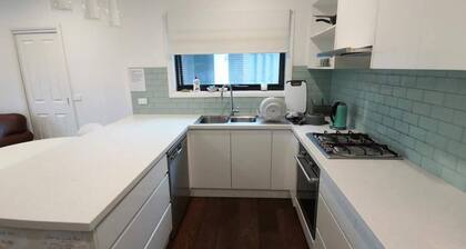 A Room located in Beautiful quiet court near The Glen