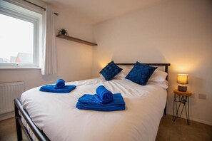 2 bedrooms, WiFi, bed sheets - Spacious 2 bed family house with garden situated between Salisbury and Amesbury. (Salisbury)