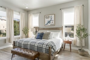 4 chambres, fer et planche à repasser, Wi-Fi gratuit, draps fournis