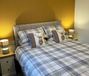 2 Schlafzimmer, Bügeleisen/Bügelbrett, Reisekinderbett, kostenloses WLAN