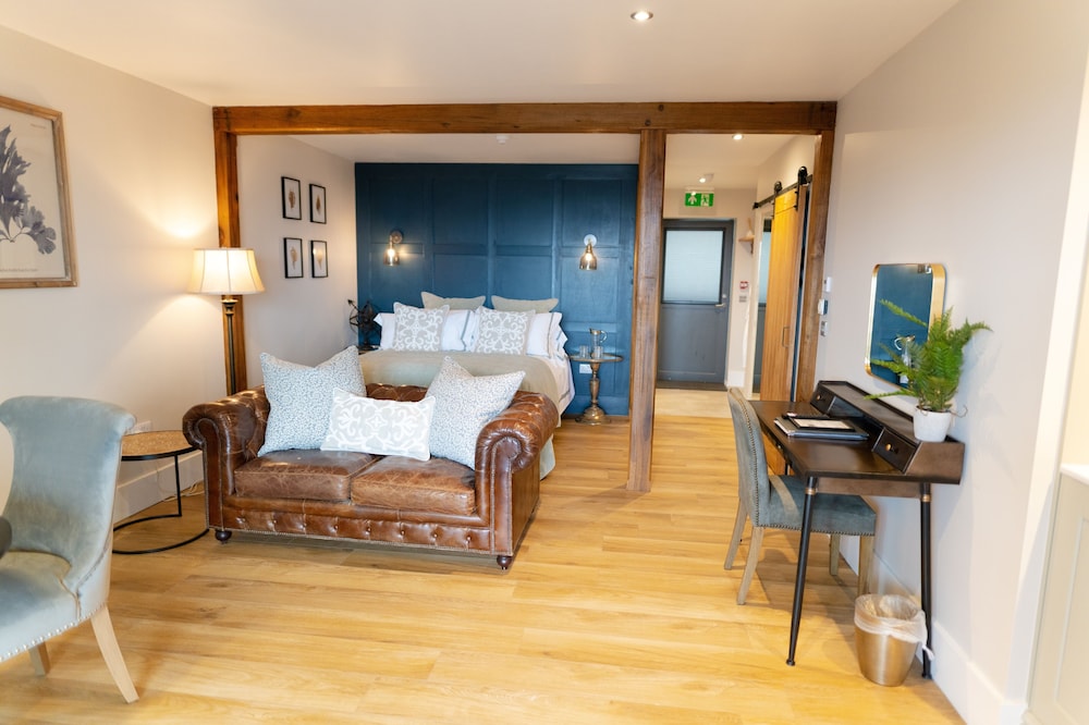 Skye Studio Apartment