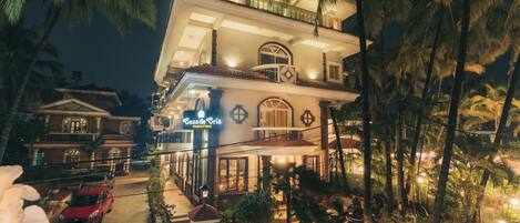 Voorkant van accommodatie