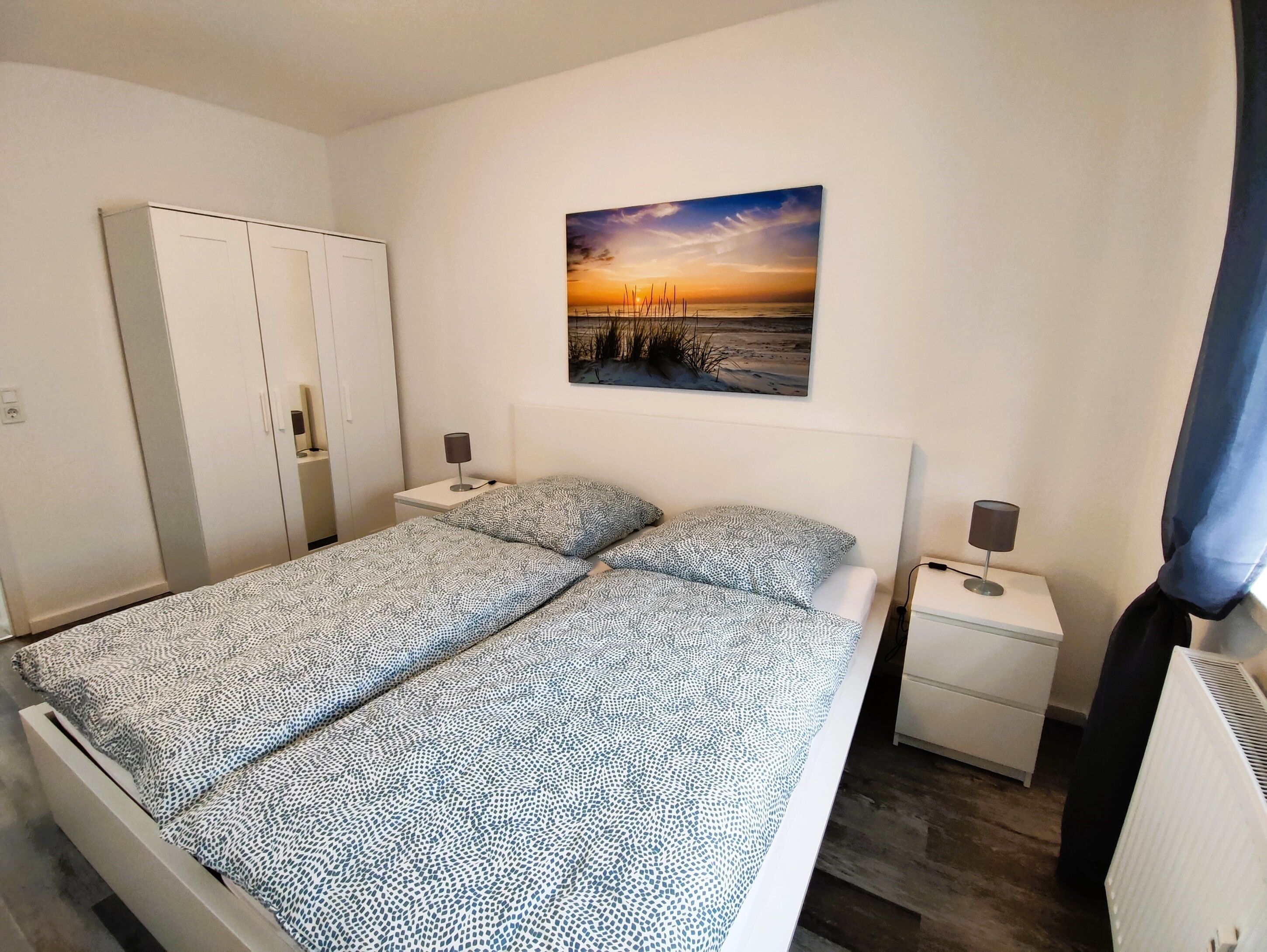 2 dormitorios, cuna de viaje, wifi gratis y ropa de cama