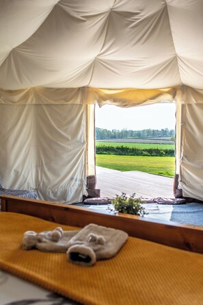 Free cots/infant beds, free WiFi, bed sheets - Dukeries Retreat (Barnby Moor)