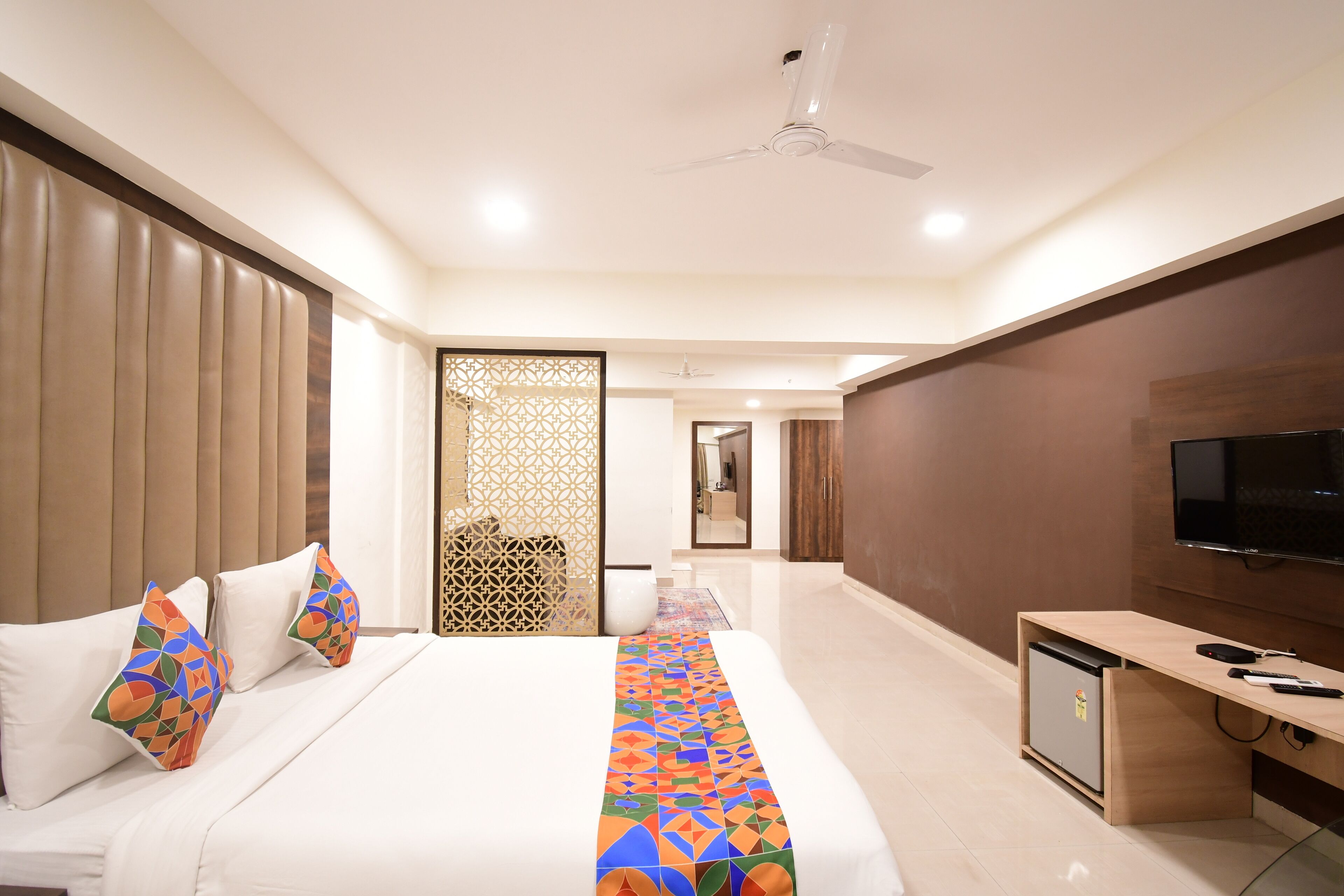 kitchen suite with balcony | 1 bedroom, in-room safe, iron/ironing board, rollaway beds