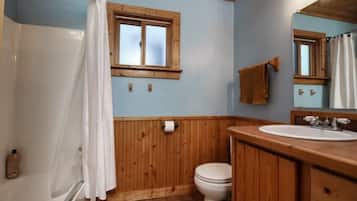 Tina, secadora de cabello, toallas