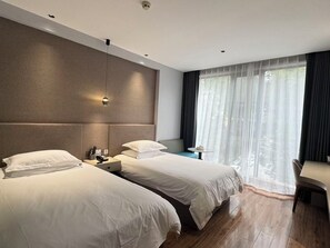 Premium Room, 1 Bedroom, City View | Front of property - Yiwu  Manting City Hotel (Jinhua)