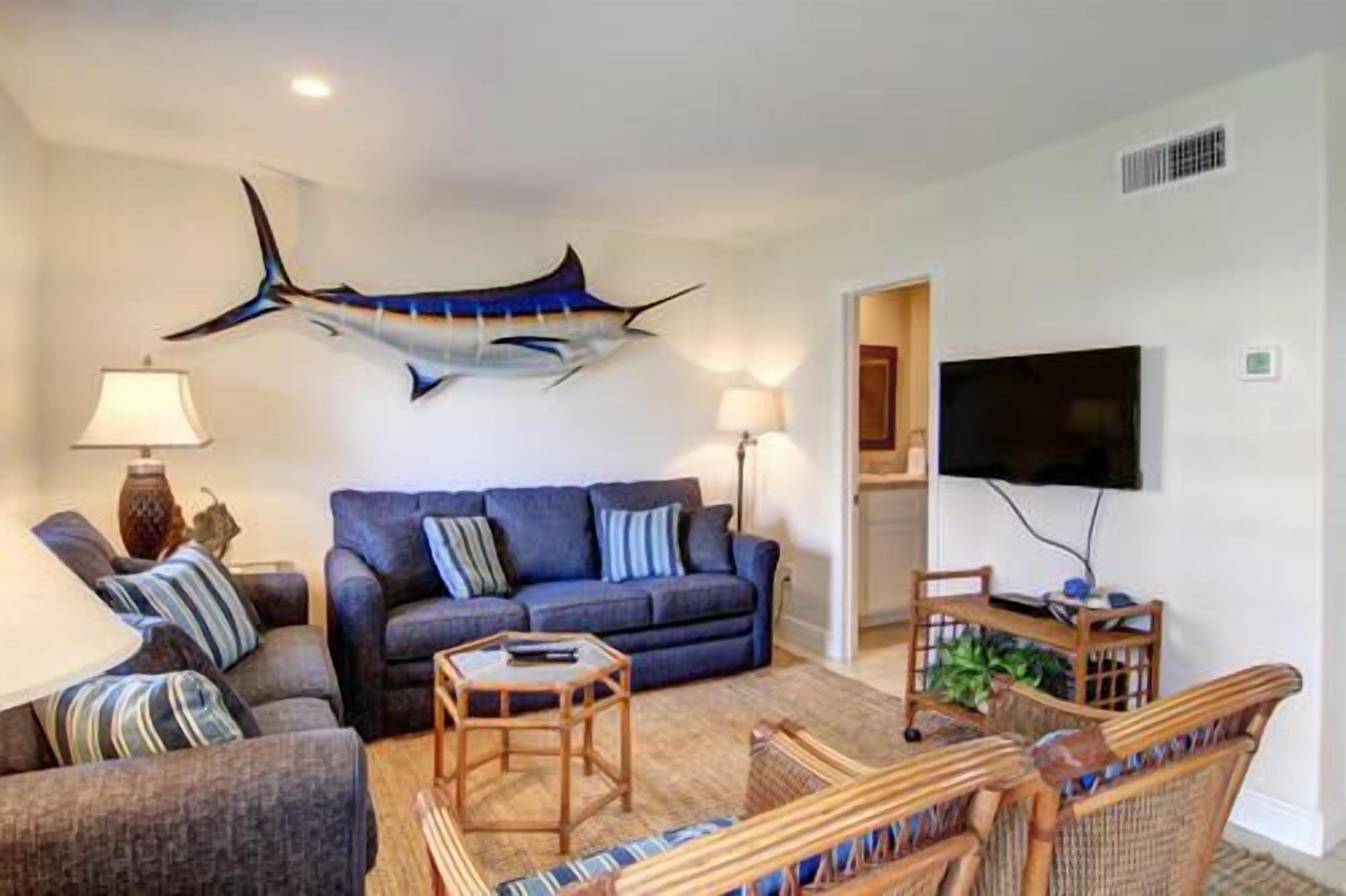 Scenic views from this split level 2br/2ba condo!  Sleeps 6!