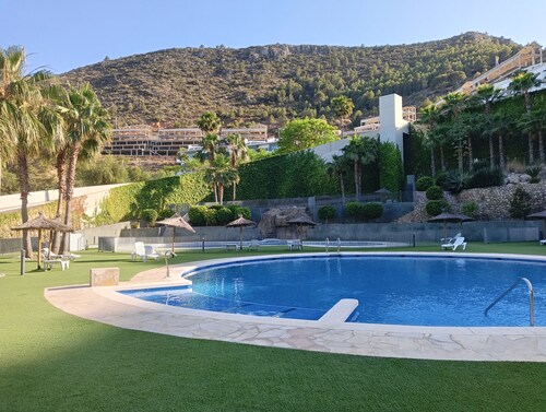 Xeresa del Monte 85 Only Families!