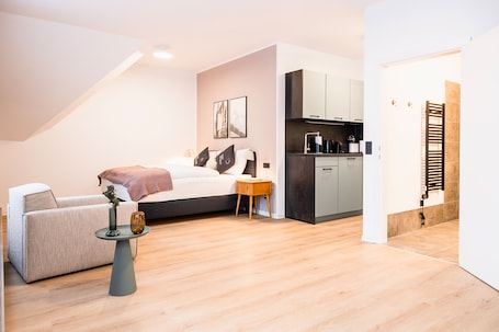 Decoración personalizada y muebles diferentes . Limehome Villach Hauptplatz
