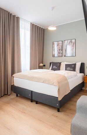 Economy Suite | Individually decorated, individually furnished, laptop workspace - Limehome Villach Hauptplatz (Villach)