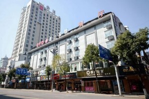 Exterior - Taoyuan Supreme Hotel (Taoyuan)