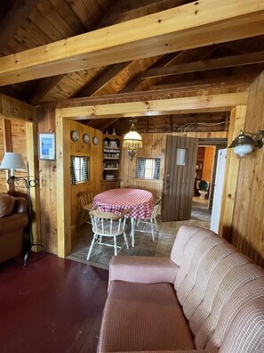 Villa, 2 Bedrooms | Games room