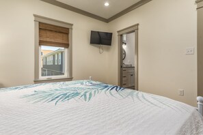 House, 6 Bedrooms