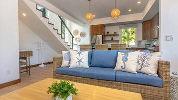Casa, 2 quartos | Área de estar