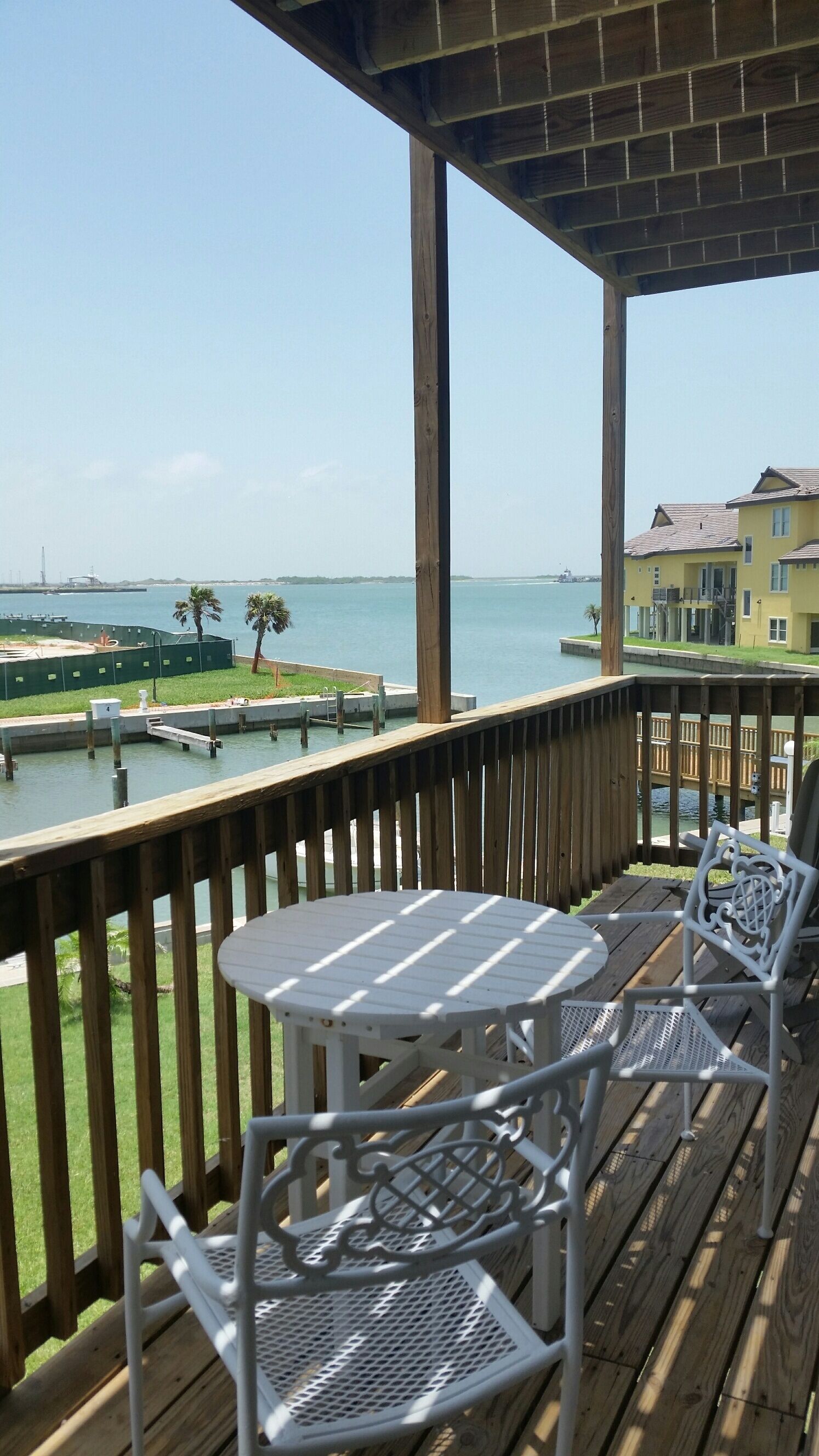 Bay Tree C15/16 3 Bedroom Condo by Redawning