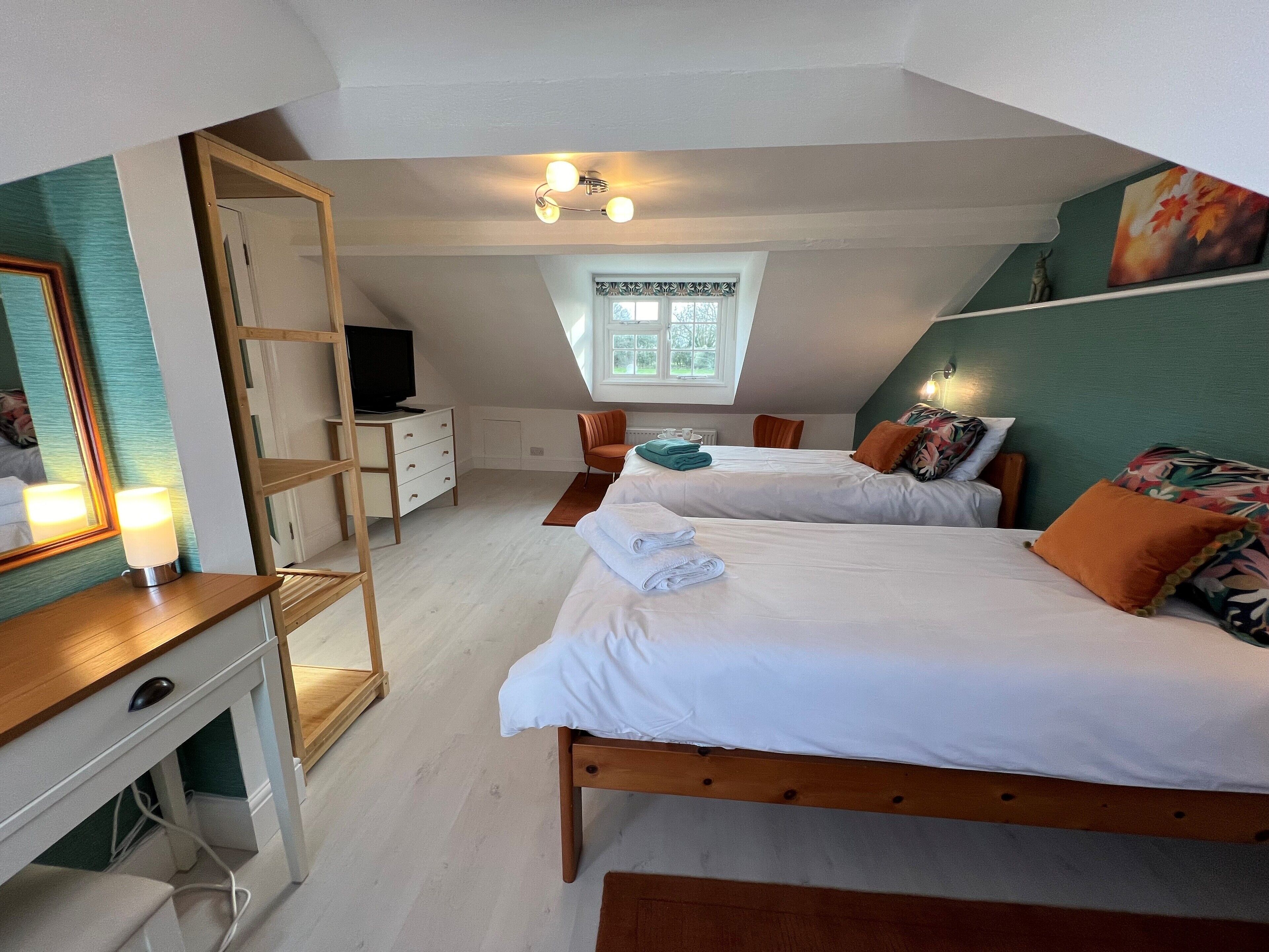 2 Schlafzimmer, Bügeleisen/Bügelbrett, Reisekinderbett, kostenloses WLAN