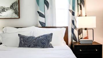 3 habitaciones, tabla de planchar con plancha, cuna de viaje y wifi