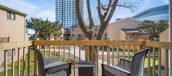 Pacific Getaway: Near Beach & Boardwalk