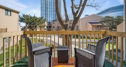 Pacific Getaway: Near Beach & Boardwalk