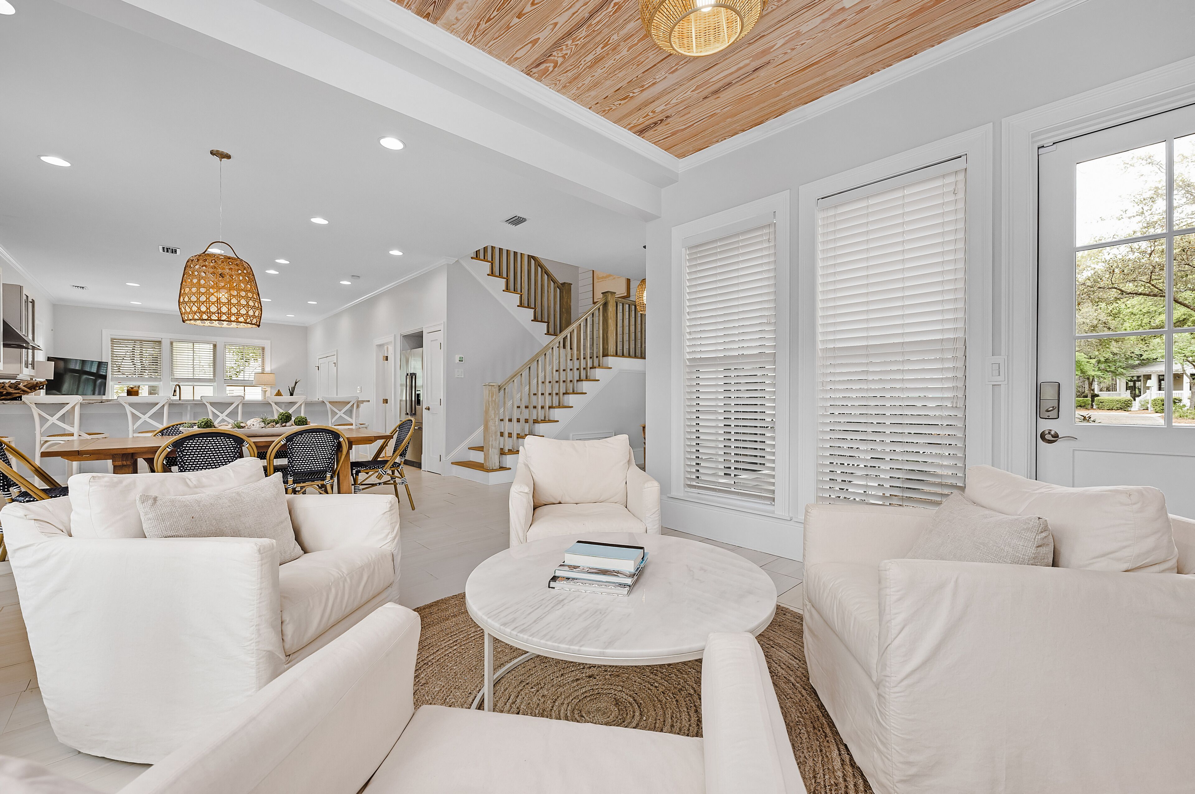 SPEND A FALL WEEKEND! Camp District Home Golf Cart. Pet friendly, Bikes!