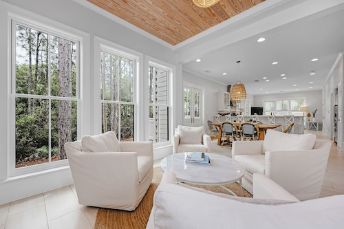 Voted Best of Watercolor! Pet Friendly! 🐶 Golf Cart & Bikes Included