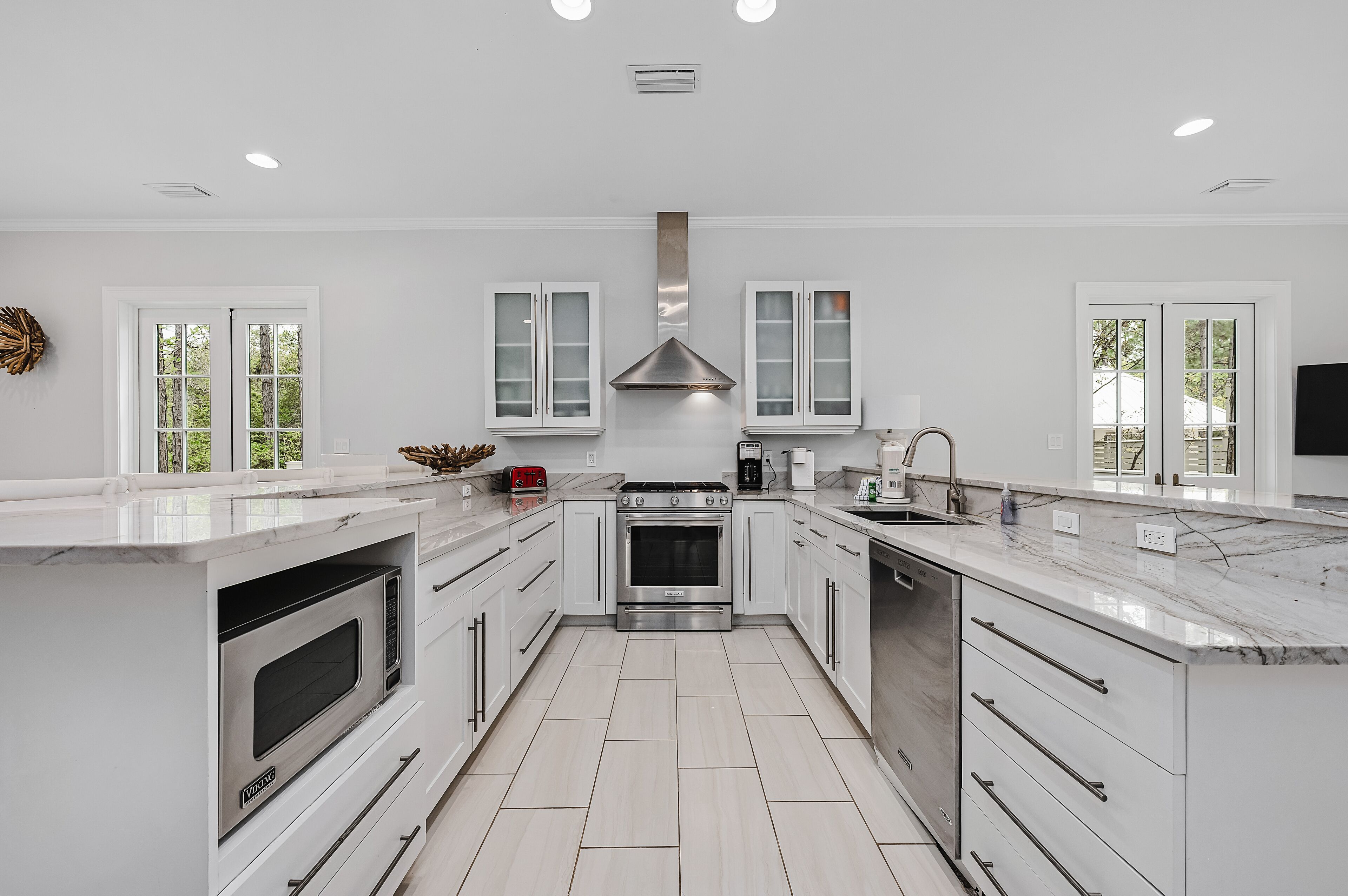 SPEND A FALL WEEKEND! Camp District Home Golf Cart. Pet friendly, Bikes!