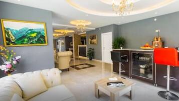 3 sovrum, strykjärn/strykbräda och sängkläder