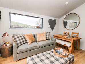 Living area - Fawns Rest (Llandrindod Wells)