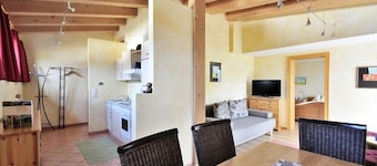 โรงแรม Noichl's Garni